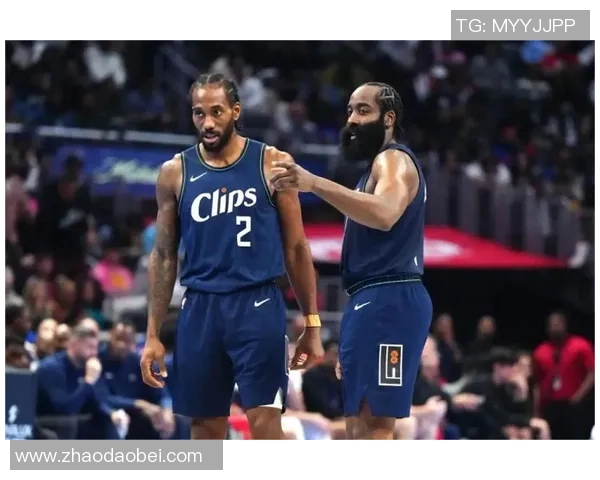 快船与鹈鹕精彩对决比赛视频回顾及精彩瞬间分析