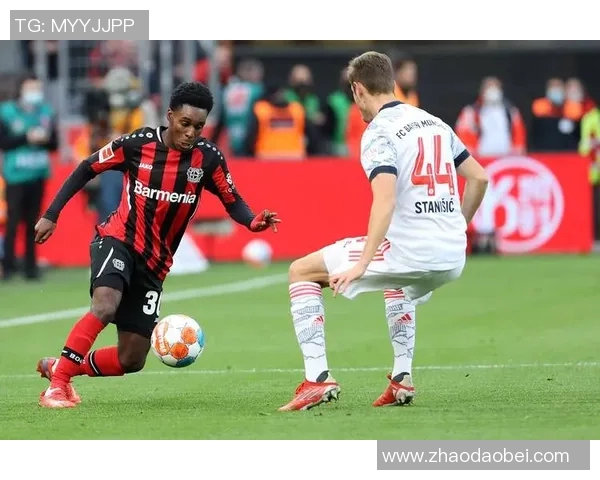 汉堡队与沃夫斯堡队激战正酣谁能在德甲赛场上笑到最后