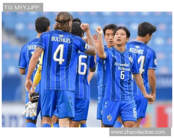 福冈黄蜂迎战新泻天鹅争夺联赛关键三分之战